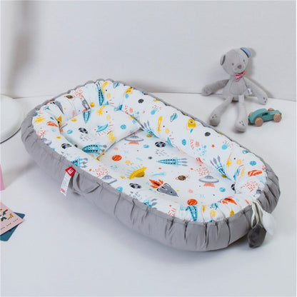 Réducteur de lit bébé dentelle - Univers du Sommeil Bébé